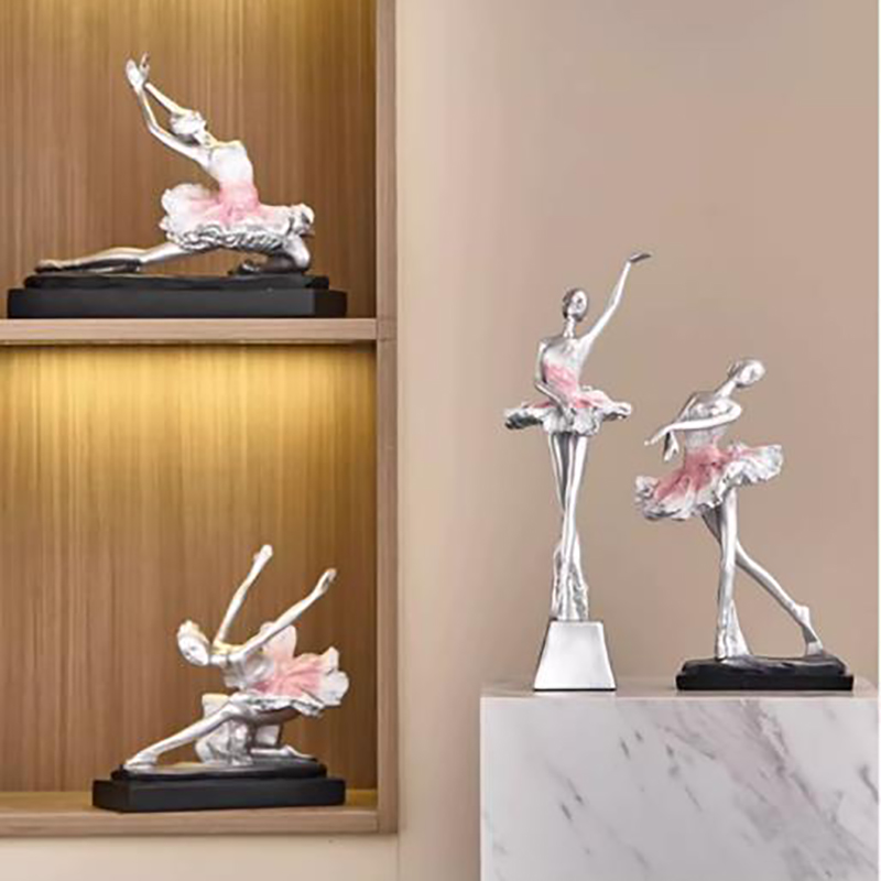 European Ballet Dancer Ornamen - Nutcracker Figurine avaliação e preço